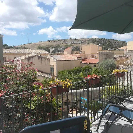 Residenza Donnafugata Bed and breakfast