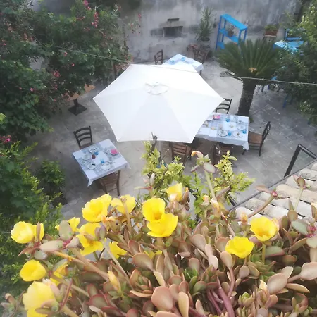 Residenza Donnafugata Bed and breakfast 4*
